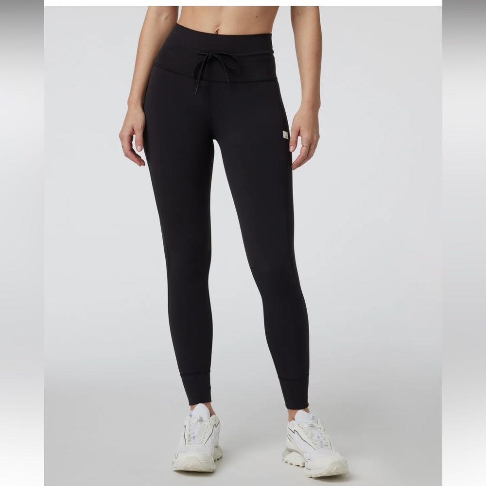 Vuori Daily Legging - black - Medium - Short